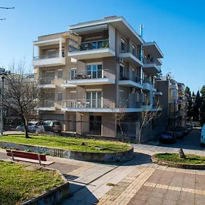 Ελέγξτε τη διαθεσιμότητα